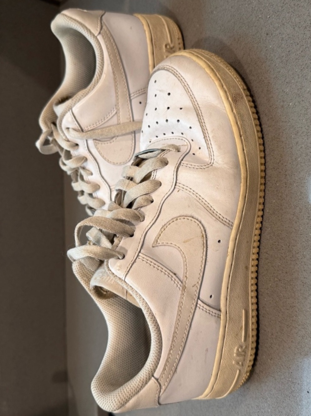 Nike Low-Top Sneakers in White and Cream